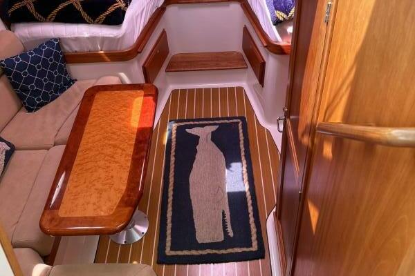 33ft Back Cove Yacht For Sale