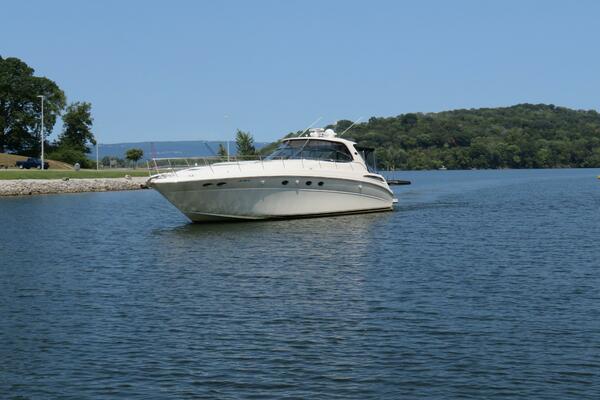 51ft Sea Ray Yacht For Sale