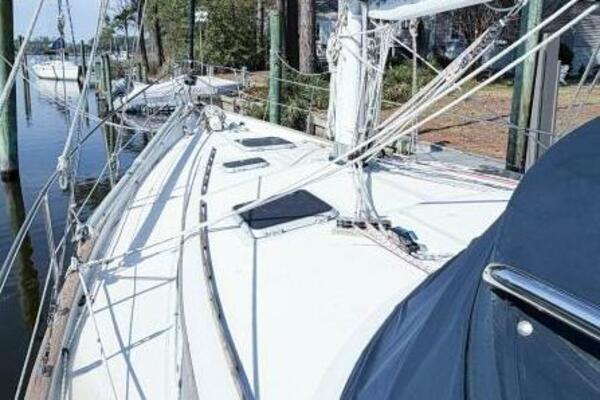 DHARMA 43ft Irwin Yacht For Sale
