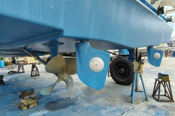 58ft Gibson Yacht For Sale