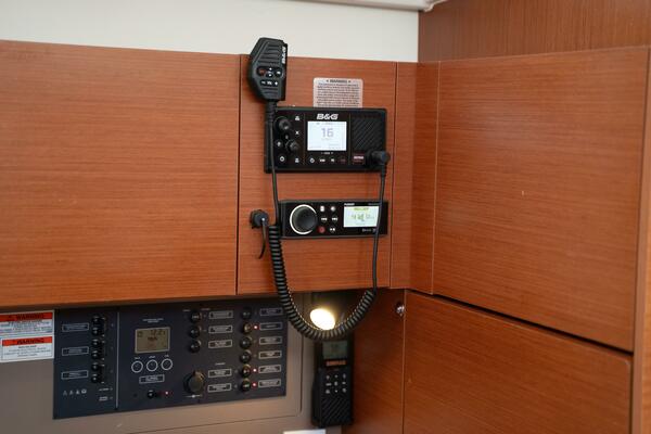 Fine Tuned 38ft Beneteau Yacht For Sale