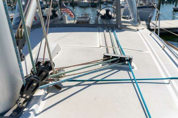 Beneteau Oceanis 38.1 Yacht For Sale