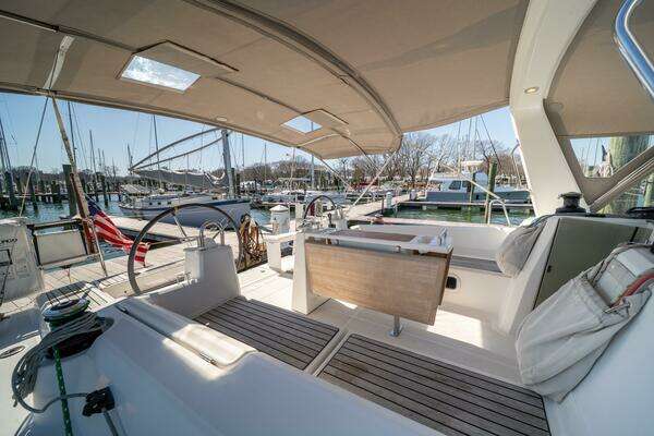 Beneteau Oceanis 38.1 Yacht For Sale