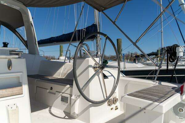 Beneteau Oceanis 38.1 Yacht For Sale