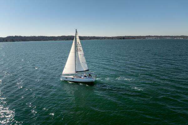 Beneteau Oceanis 38.1 Yacht For Sale