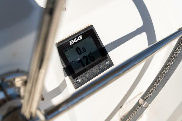 Fine Tuned 38ft Beneteau Yacht For Sale