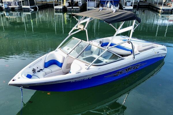 21ft Correct Craft Yacht For Sale