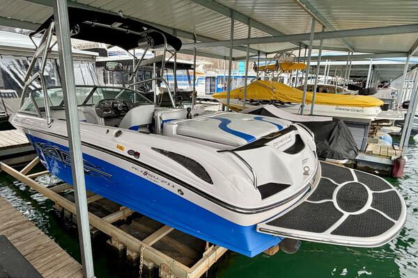 21ft Correct Craft Yacht For Sale