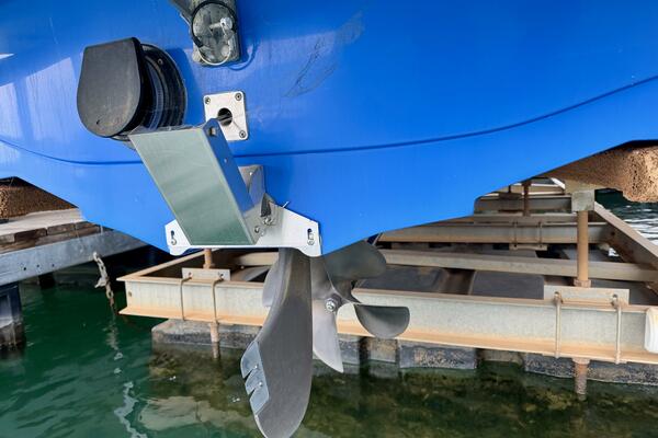 21ft Correct Craft Yacht For Sale