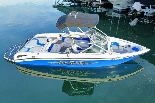 21ft Correct Craft Yacht For Sale