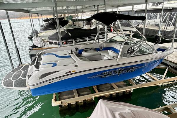 21ft Correct Craft Yacht For Sale