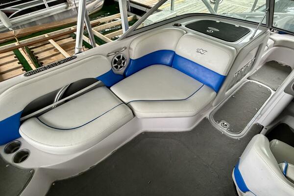 21ft Correct Craft Yacht For Sale