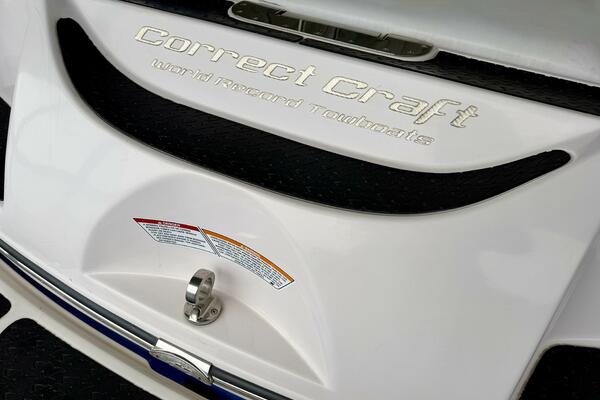 21ft Correct Craft Yacht For Sale