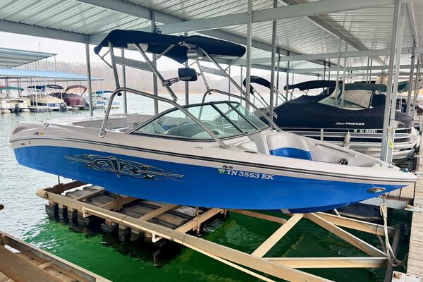 21ft Correct Craft Yacht For Sale