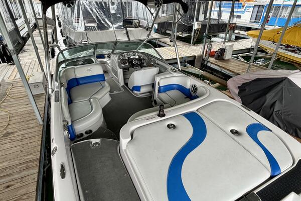 21ft Correct Craft Yacht For Sale