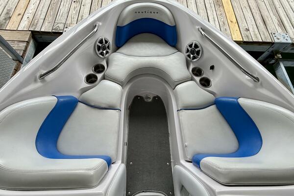 21ft Correct Craft Yacht For Sale