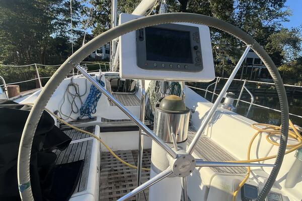 41ft Beneteau Yacht For Sale