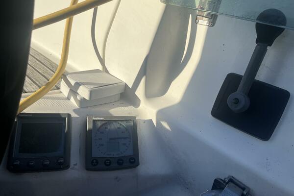 41ft Beneteau Yacht For Sale