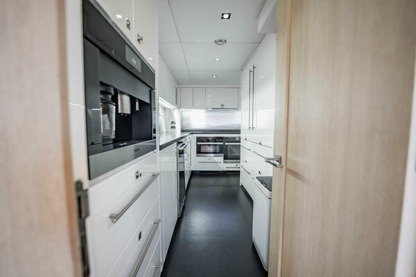 PRECIOSO 112ft Sunseeker Yacht For Sale