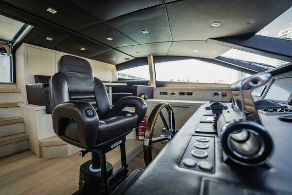 2011 Sunseeker 112