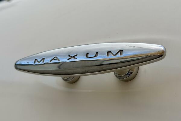 22ft Maxum Yacht For Sale