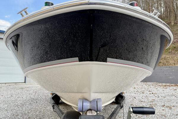 22ft Maxum Yacht For Sale