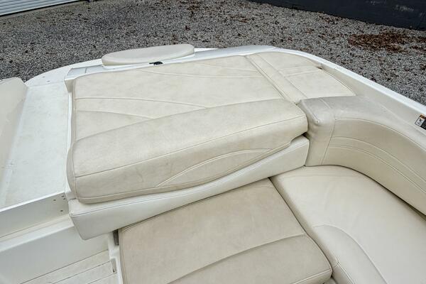 22ft Maxum Yacht For Sale