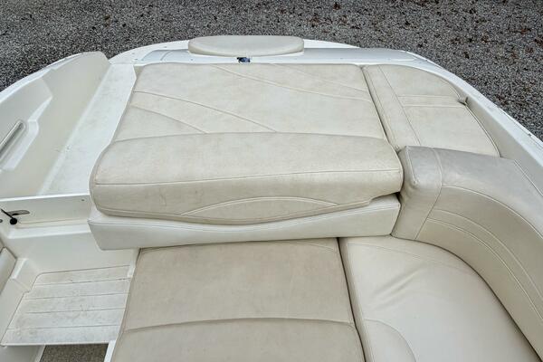 22ft Maxum Yacht For Sale