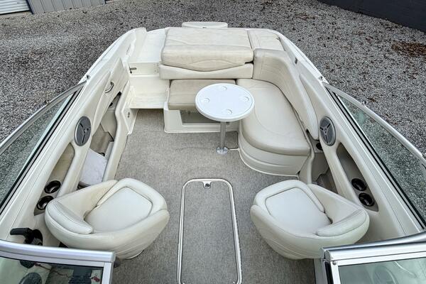 22ft Maxum Yacht For Sale