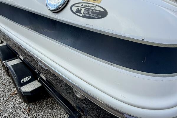 22ft Maxum Yacht For Sale