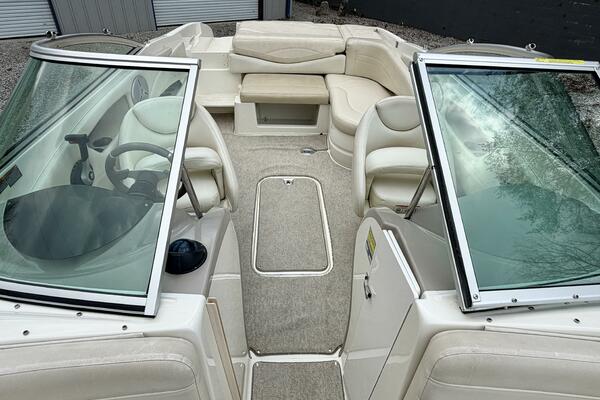 22ft Maxum Yacht For Sale