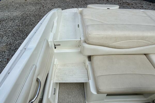 22ft Maxum Yacht For Sale