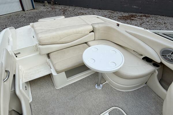 22ft Maxum Yacht For Sale