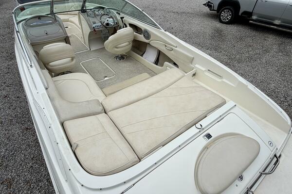 22ft Maxum Yacht For Sale