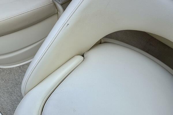 22ft Maxum Yacht For Sale