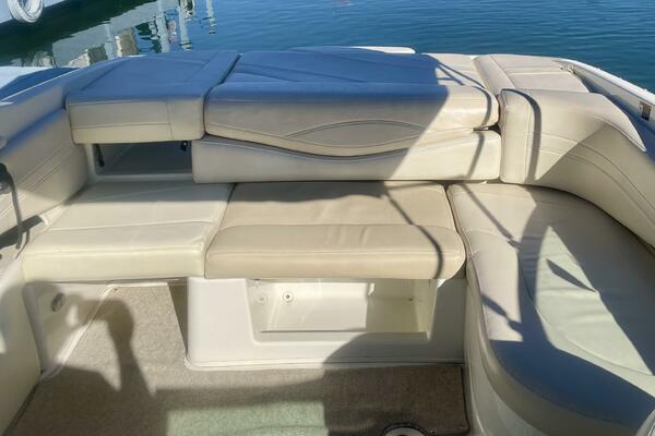 22ft Maxum Yacht For Sale