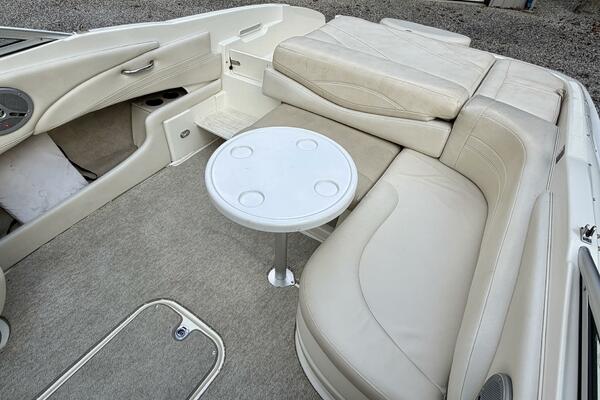 22ft Maxum Yacht For Sale