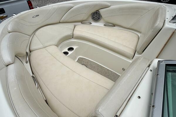 22ft Maxum Yacht For Sale