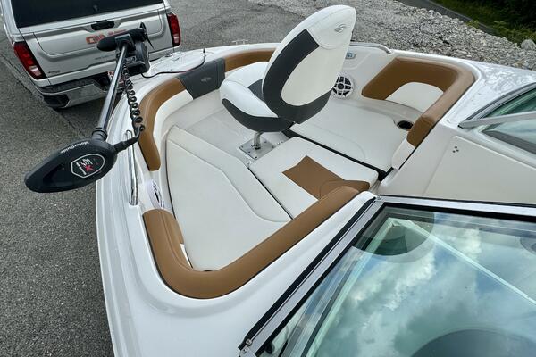 21ft Chaparral Yacht For Sale