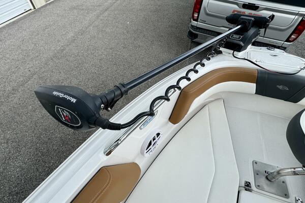 21ft Chaparral Yacht For Sale