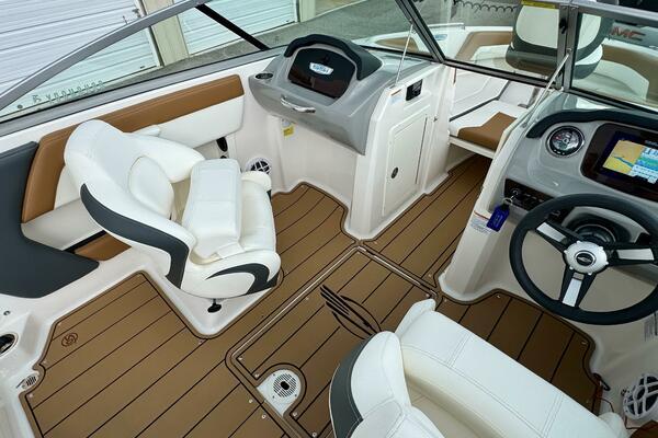 21ft Chaparral Yacht For Sale