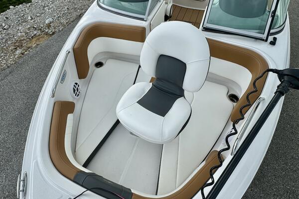 21ft Chaparral Yacht For Sale