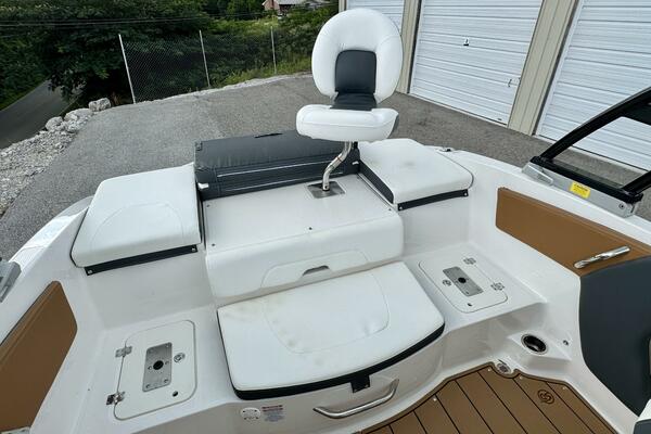 21ft Chaparral Yacht For Sale