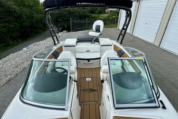 21ft Chaparral Yacht For Sale