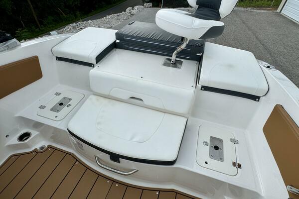 21ft Chaparral Yacht For Sale