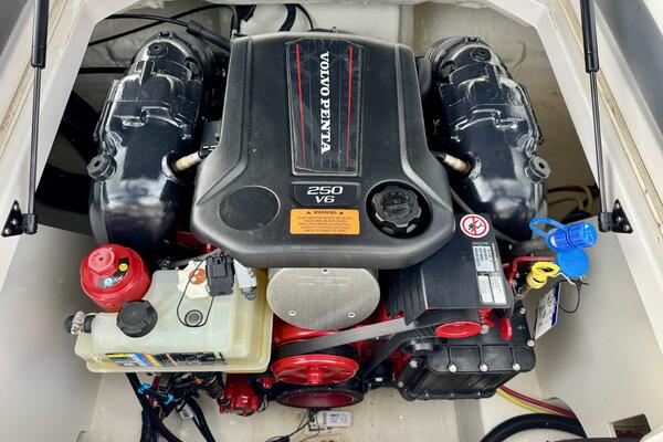 21ft Chaparral Yacht For Sale