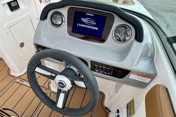 21ft Chaparral Yacht For Sale