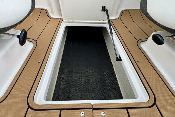 21ft Chaparral Yacht For Sale