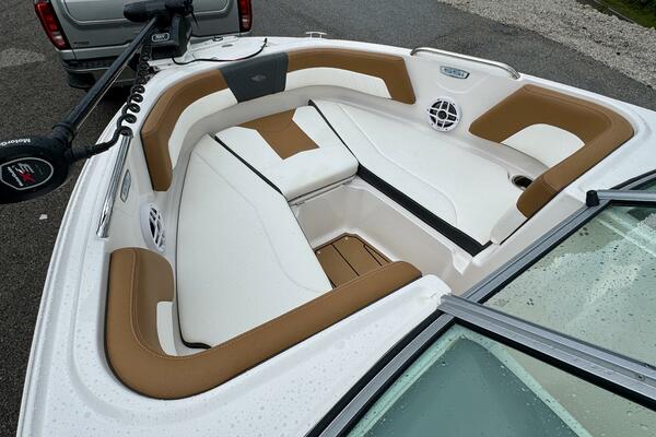 21ft Chaparral Yacht For Sale