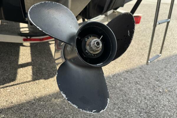 21ft Chaparral Yacht For Sale